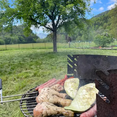 Aux Portes Du Parc *