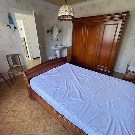 Aux Portes Du Parc Holiday home