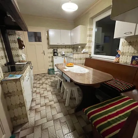 Aux Portes Du Parc Holiday home *